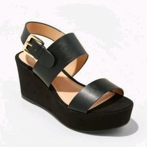 A New Day Zenia Flatform Sandal